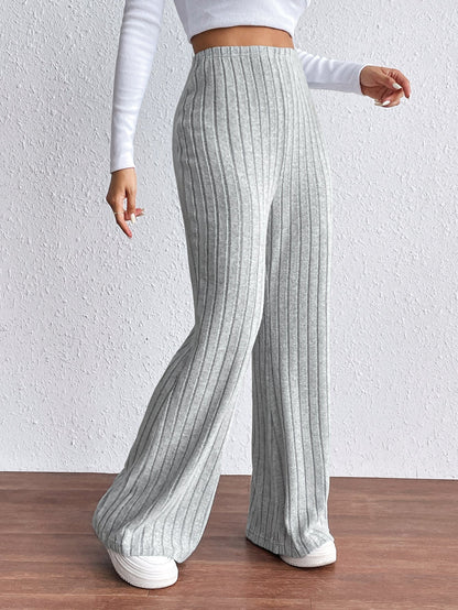A Vintage Style Trousers with Delicate Timeless Details
