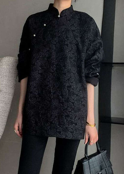 Gracefully Styled Coat for Any Occasion