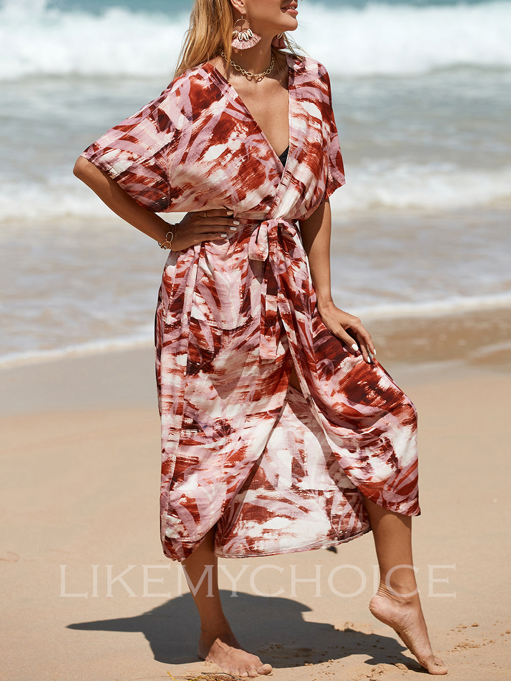 Effortlessly Elegant Dress with a Timeless Design