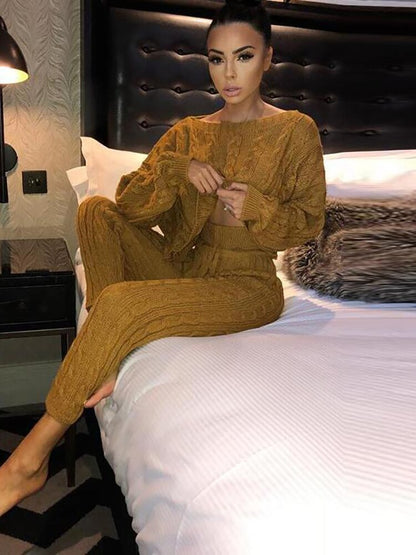 Classic Vintage Sweater with a Flattering Fit