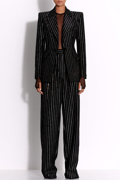 Sophisticated Garment with a Clean Classic Look