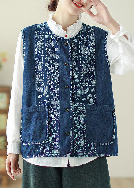 Elegantly Styled Coat for Everyday Wear