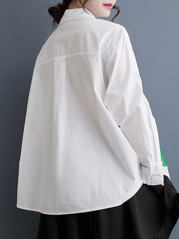 Classic Vintage Blouse with a Flattering Fit
