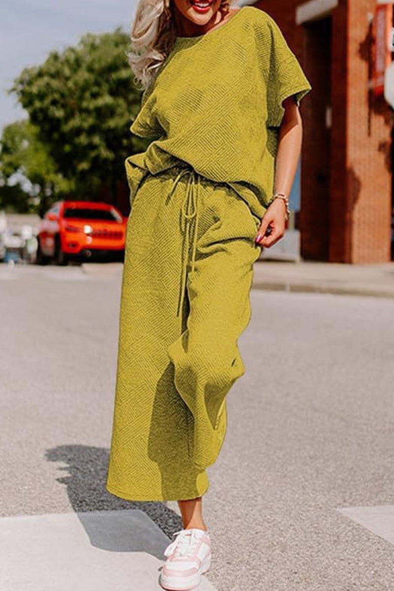 Sophisticated T-Shirt with a Clean Classic Look