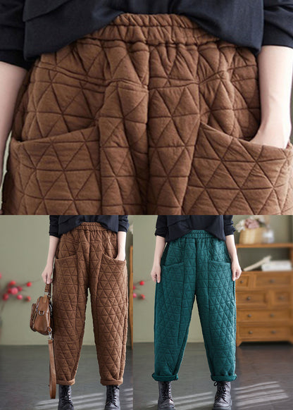 Well Tailored Pants with a Graceful Silhouette