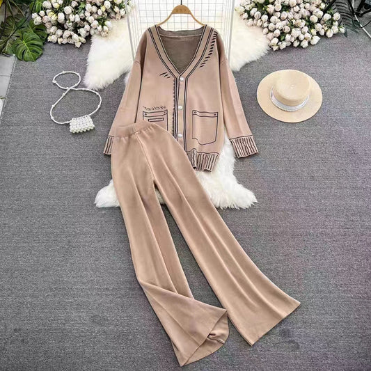 Gracefully Styled Sweater for Any Occasion