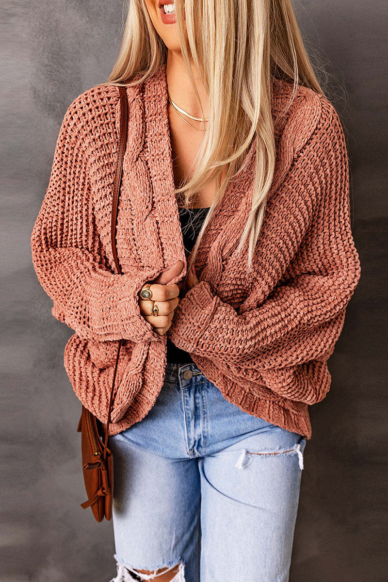 Well Tailored Cardigan with a Graceful Silhouette