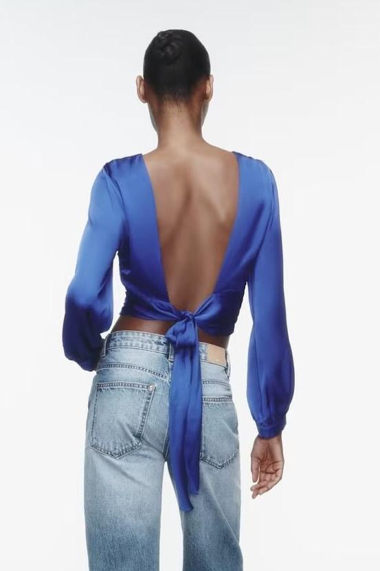 A Vintage Style Top with Delicate Timeless Details
