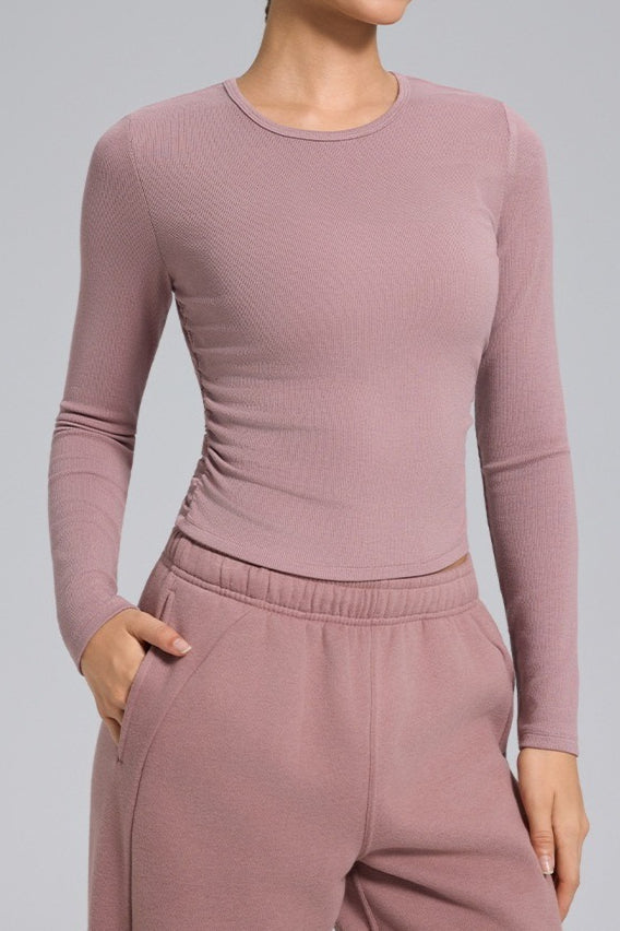 Well Tailored Top with a Graceful Silhouette