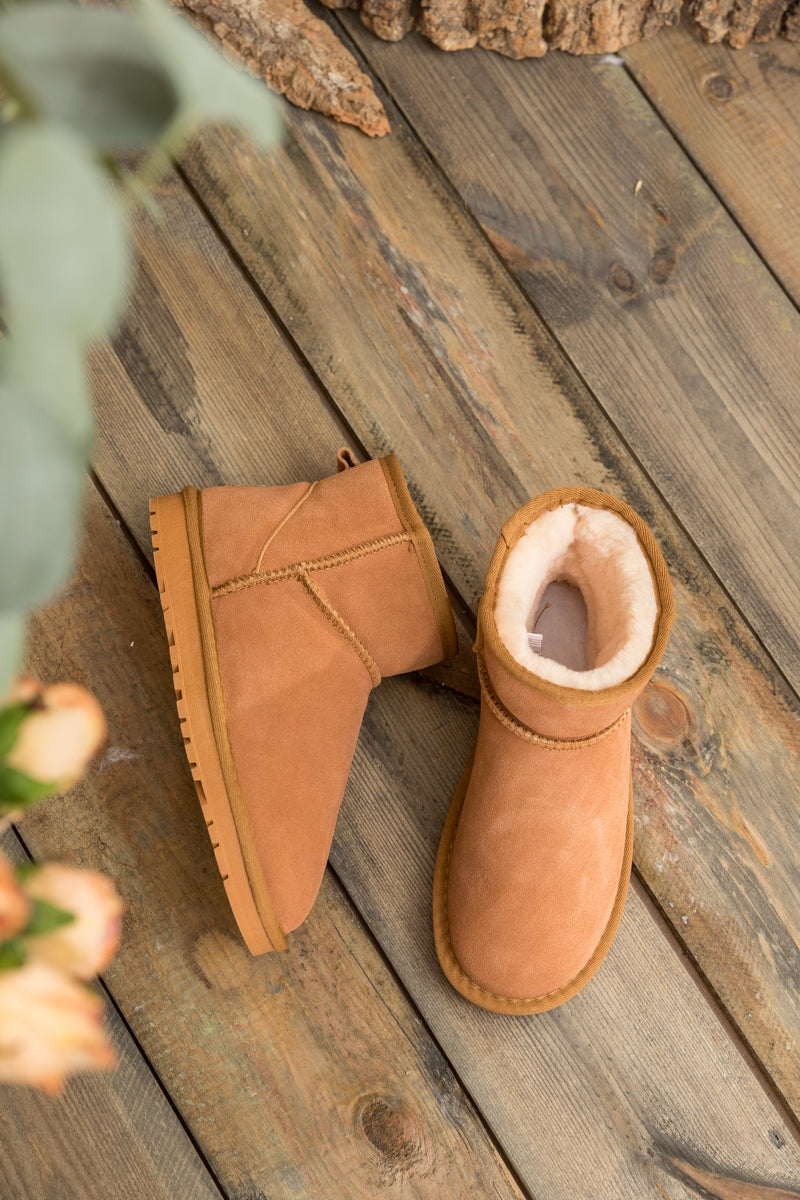 Gracefully Styled Boots for Any Occasion