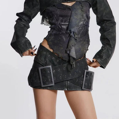 Gracefully Styled Garment for Any Occasion