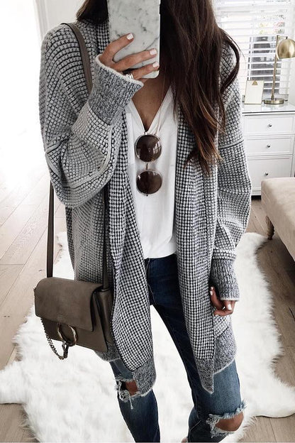 Elegantly Styled Cardigan for Everyday Wear