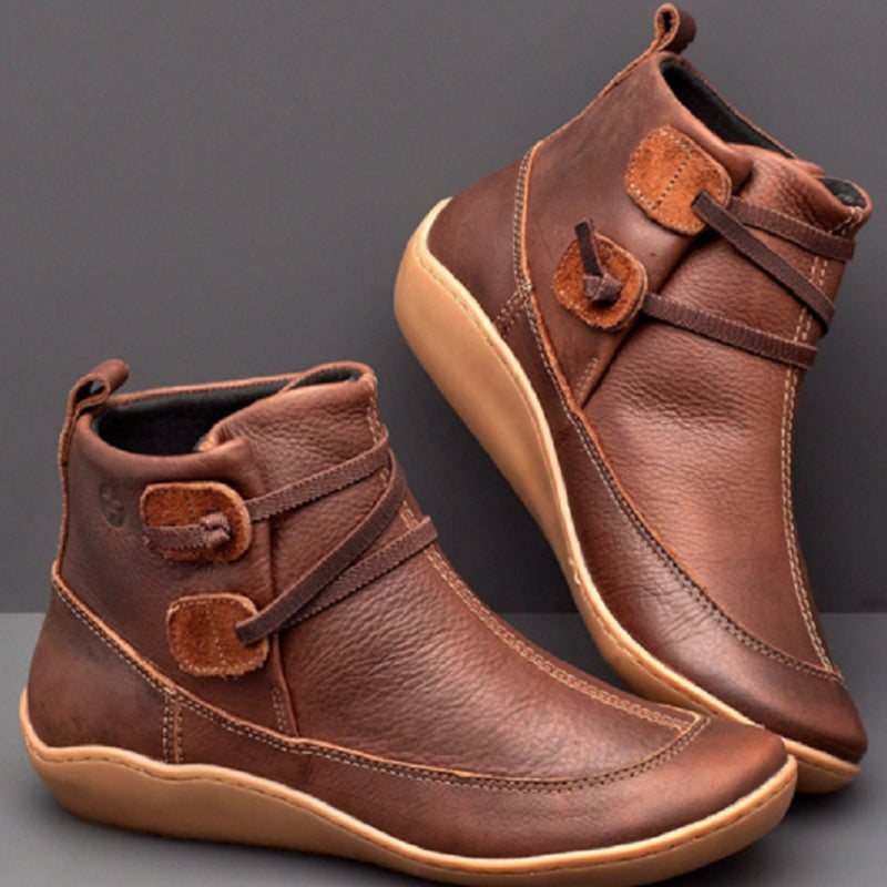 Effortlessly Elegant Shoes with a Timeless Design
