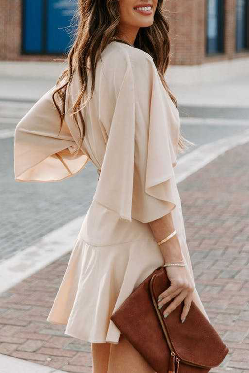 Well Tailored Garment with a Graceful Silhouette