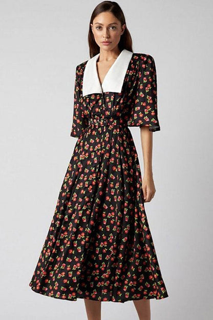 Classic Vintage & Enduringly Stylish Dress