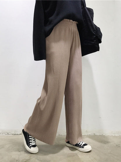 Sophisticated Pants with a Clean Classic Look