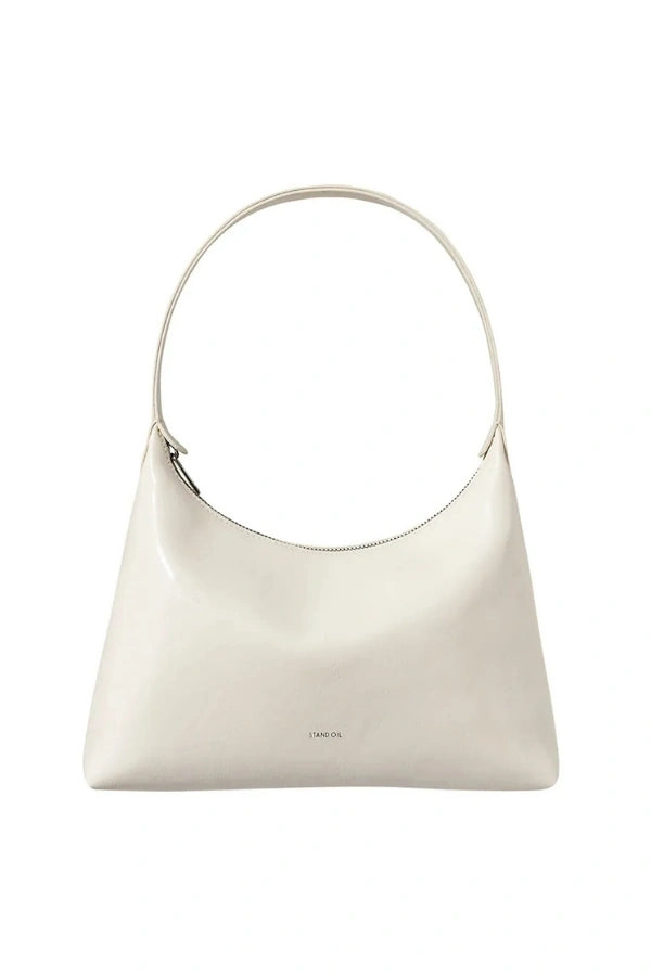 Effortlessly Elegant Bag with a Timeless Design