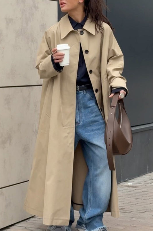 Classic Vintage Coat with a Flattering Fit