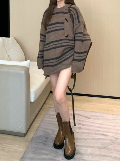 Beautifully Finished Sweater in a Timeless Design