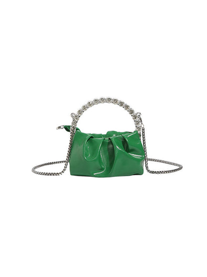 Well Tailored Bag with a Graceful Silhouette