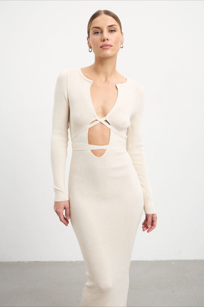 Beautifully Finished Sweater in a Timeless Design