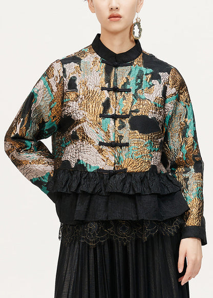 Gracefully Styled Coat for Any Occasion