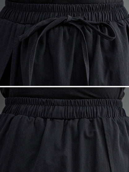 Effortlessly Elegant Pants with a Timeless Design