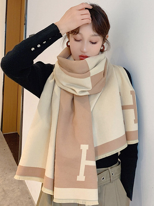 Sophisticated Garment with a Clean Classic Look