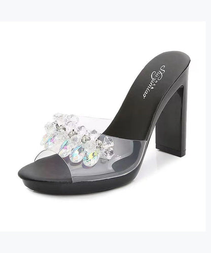 Classic Vintage Sandals with a Flattering Fit