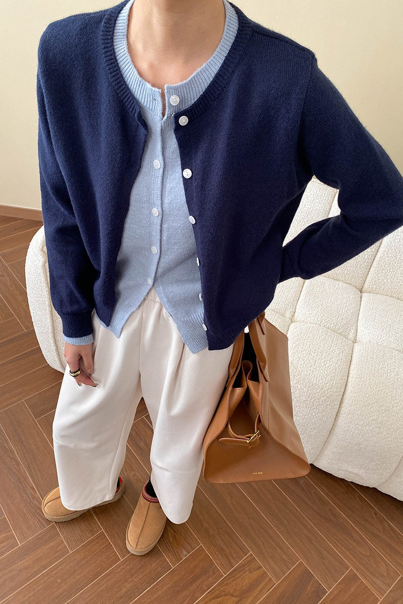 Elegantly Styled Cardigan for Everyday Wear