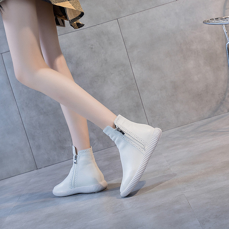 Elegantly Styled Boots for Everyday Wear