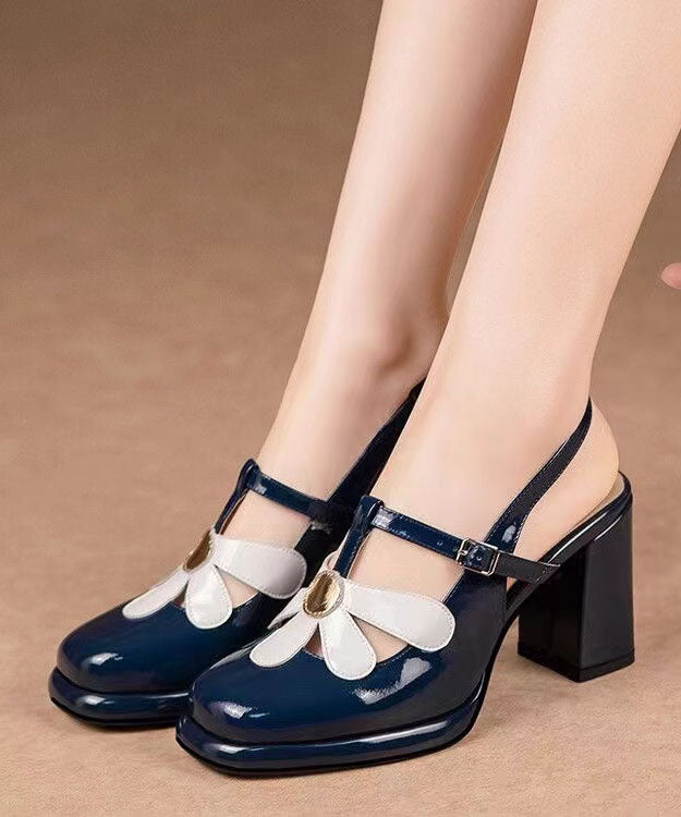 Well Tailored Sandals with a Graceful Silhouette