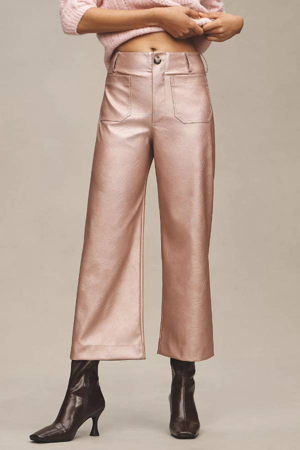 Classic Vintage Pants with a Flattering Fit
