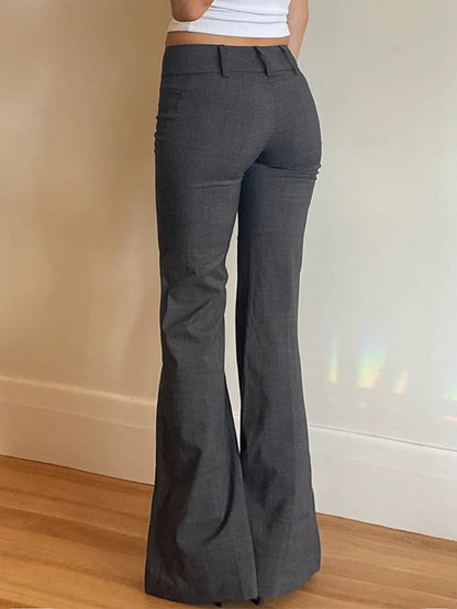 Sophisticated Pants with a Clean Classic Look
