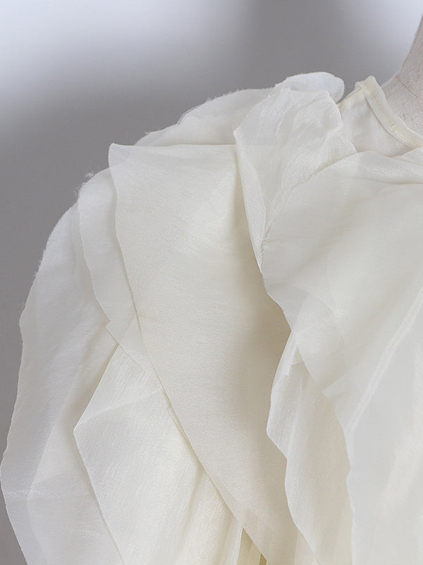 Beautifully Finished Blouse in a Timeless Design