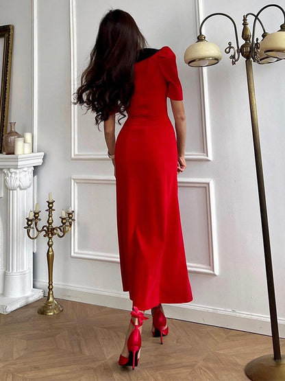 Effortlessly Elegant Dress with a Timeless Design
