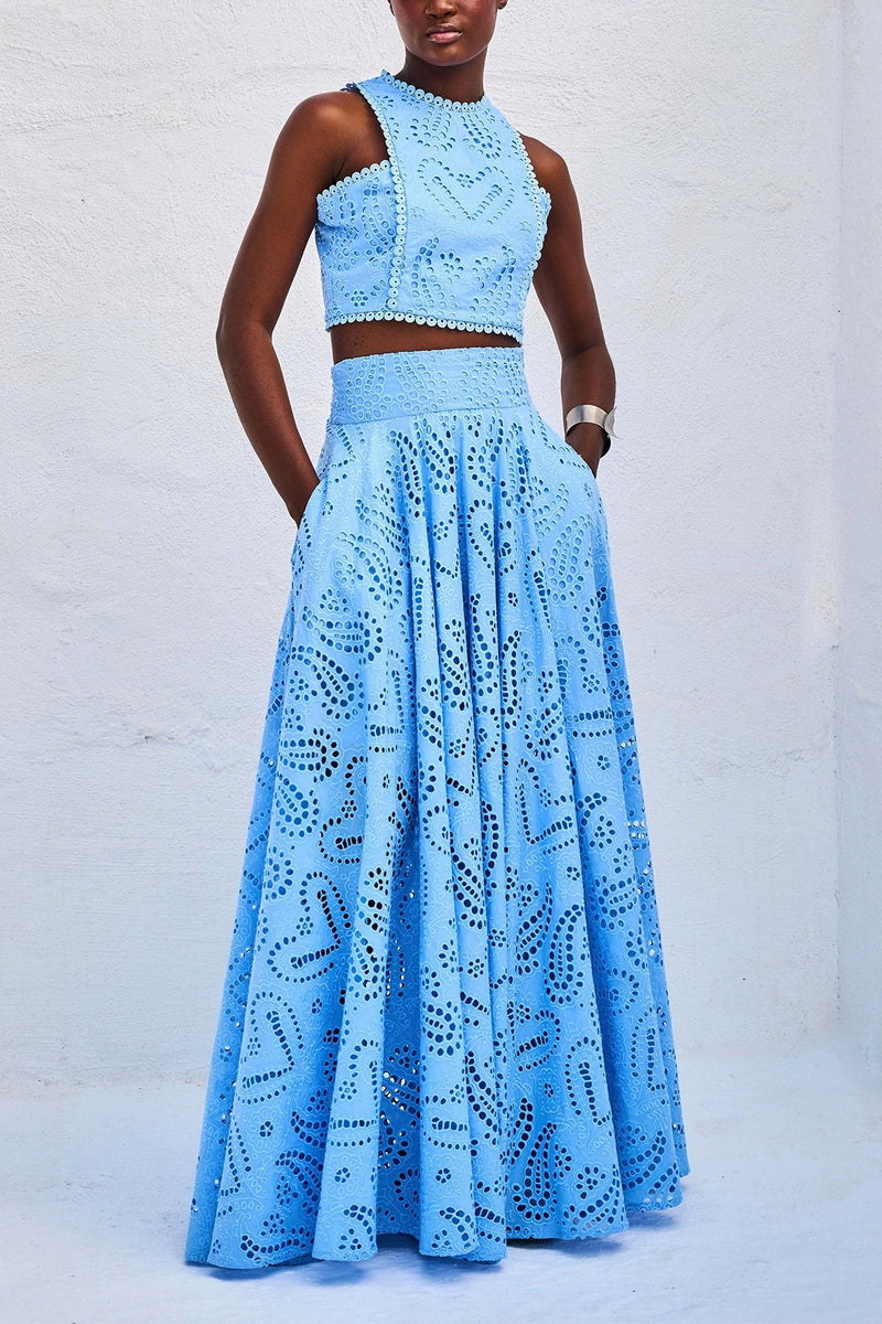 Beautifully Balanced Top with Timeless Character
