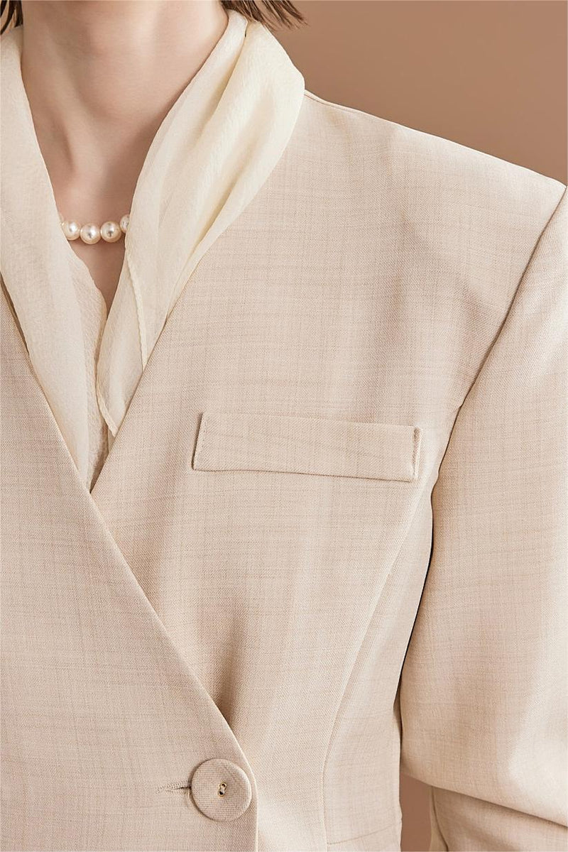 Beautifully Finished Pants in a Timeless Design