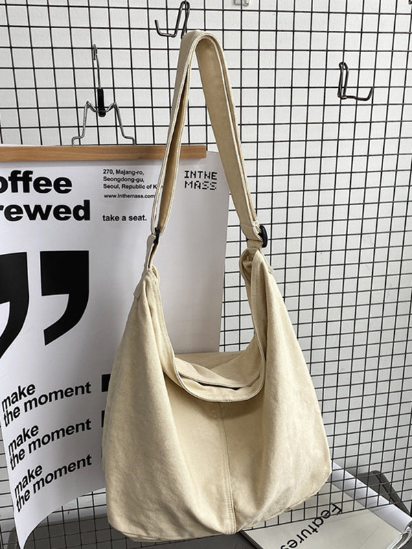 Classic Vintage Bag with a Flattering Fit