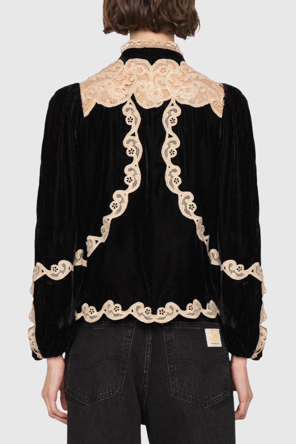 Polished Top with an Effortless Classic Look