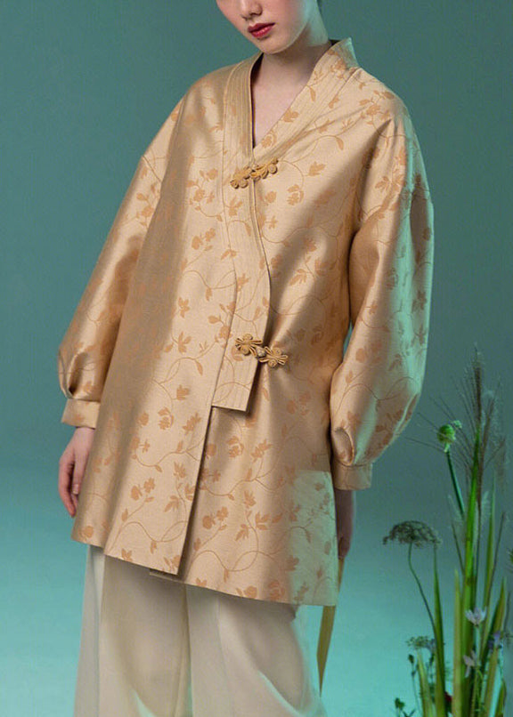 Classic Vintage Coat with a Flattering Fit
