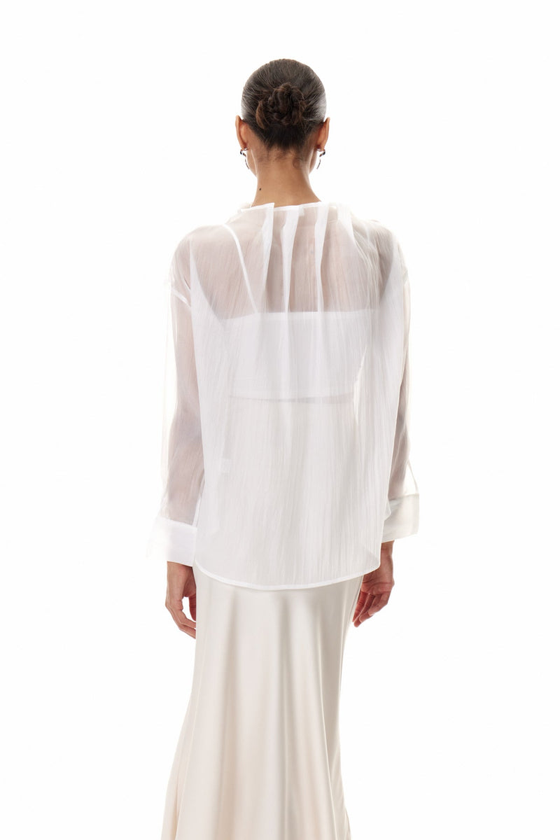 Polished Top with an Effortless Classic Look