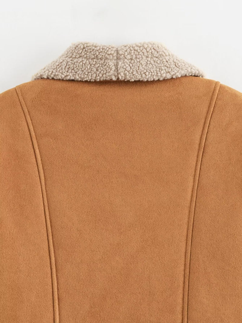 Elegantly Styled Jacket for Everyday Wear