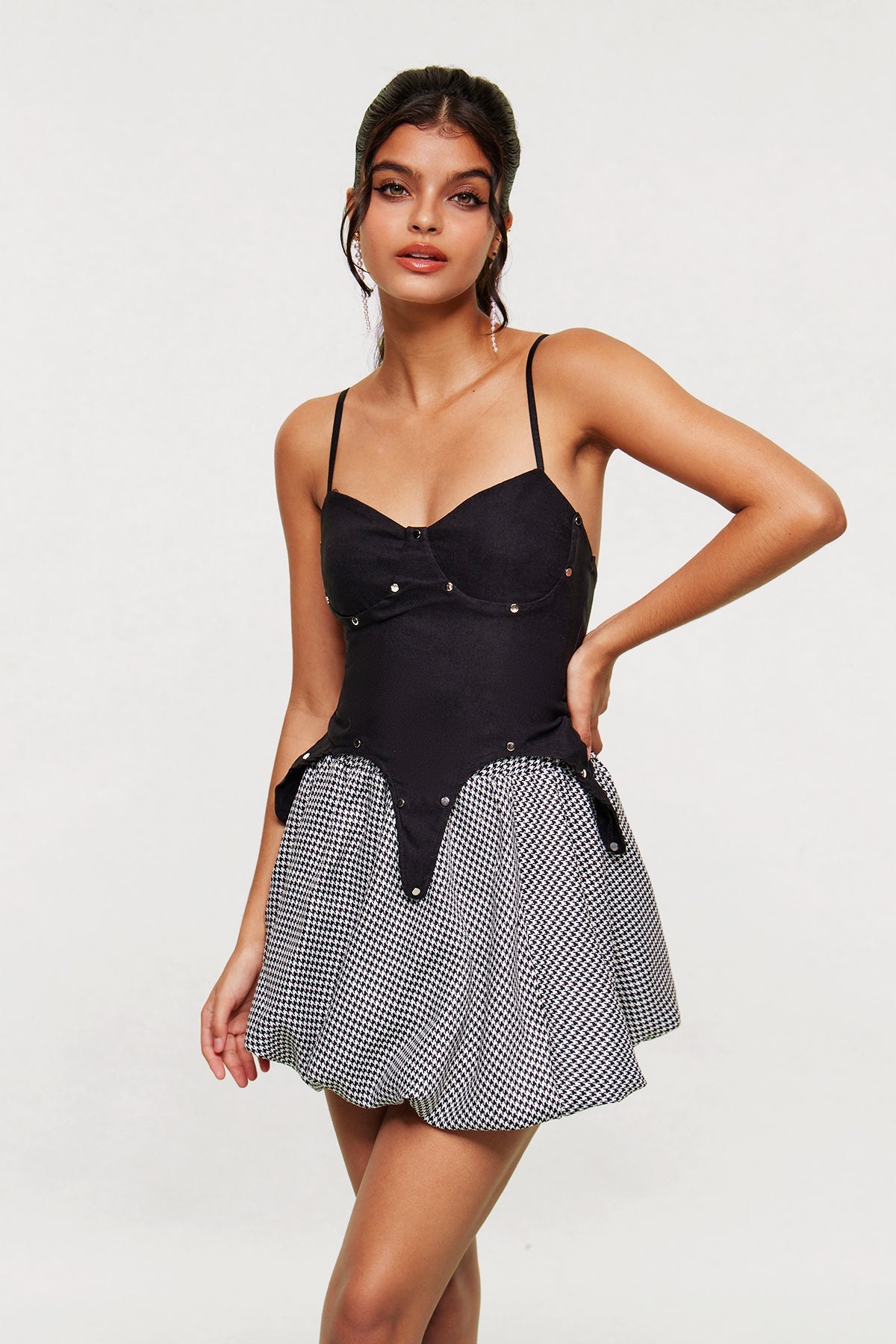 Classic Vintage Garment with a Flattering Fit