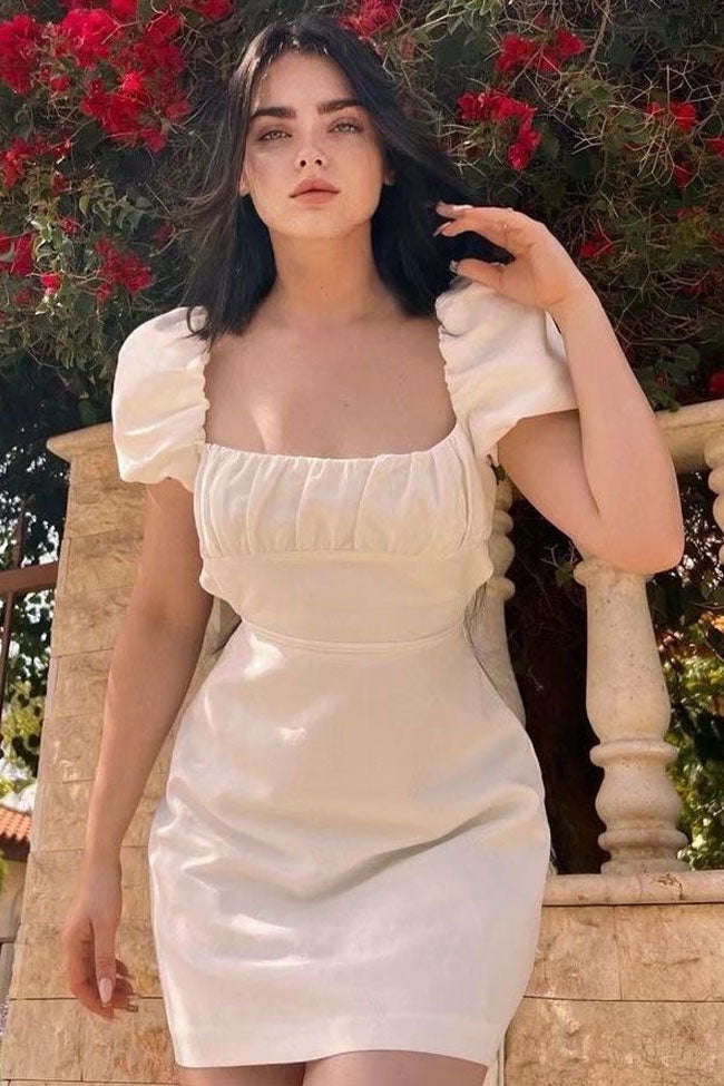 Sophisticated Dress with a Clean Classic Look