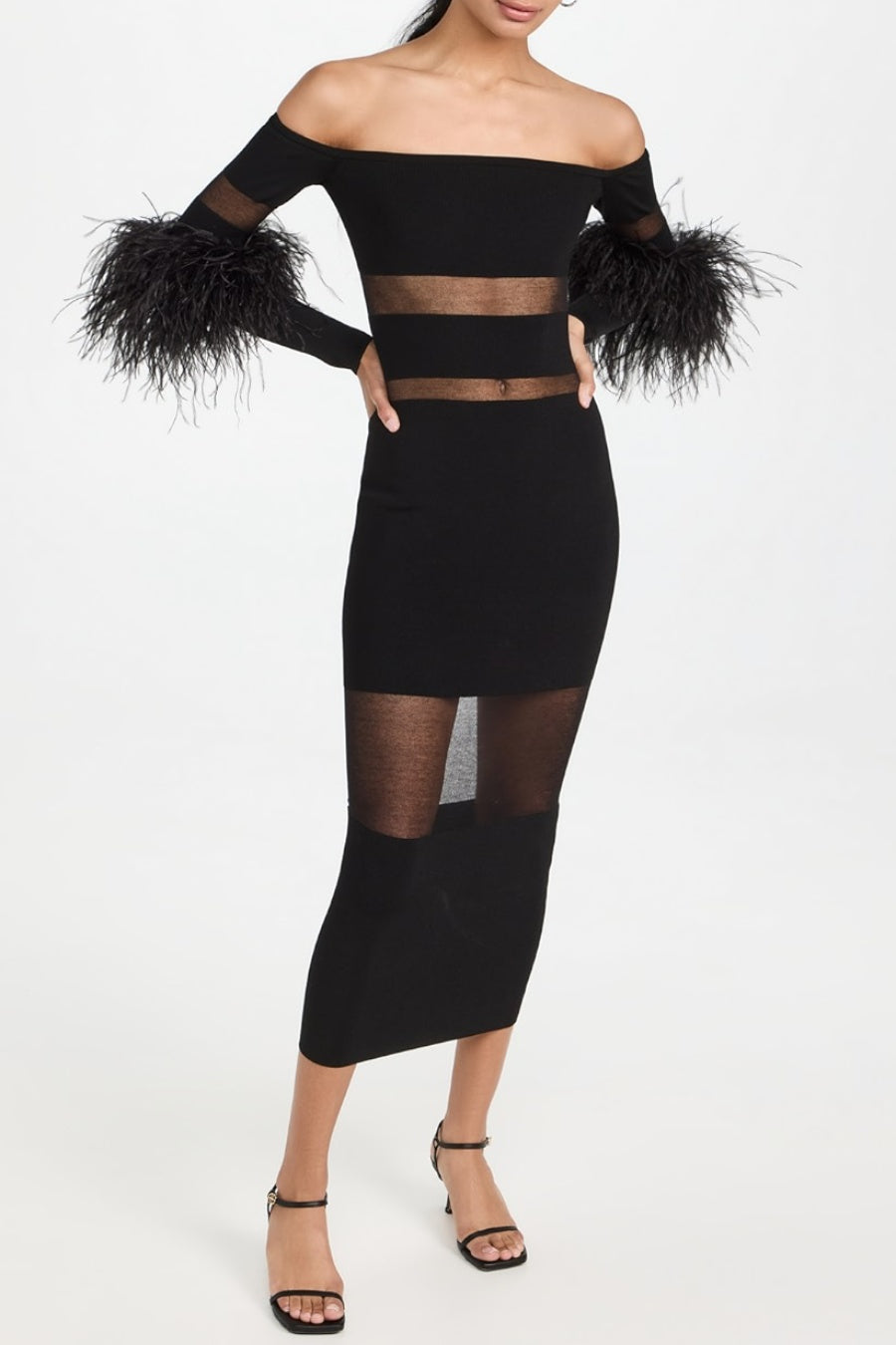 Effortlessly Elegant Dress with a Timeless Design