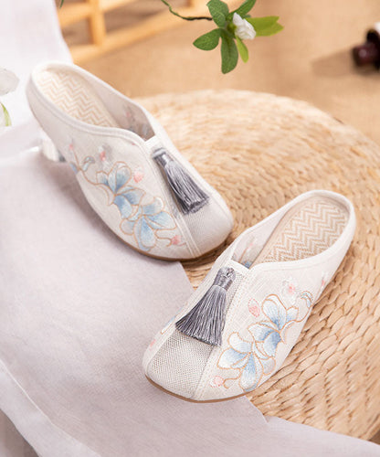 Polished Sandals with an Effortless Classic Look