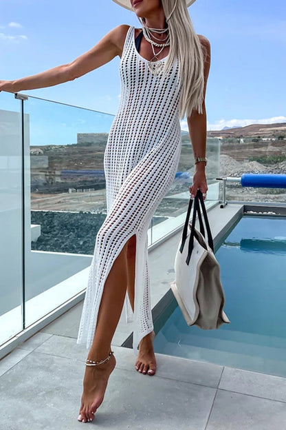 Gracefully Styled Garment for Any Occasion