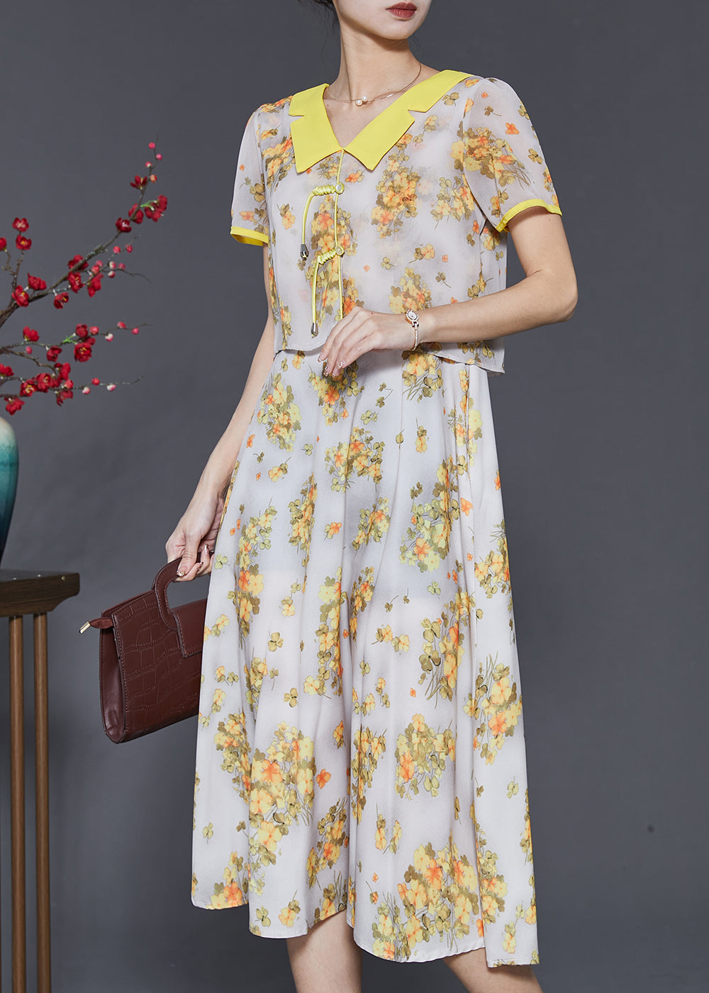 Beautifully Crafted Dress in a Classic Style