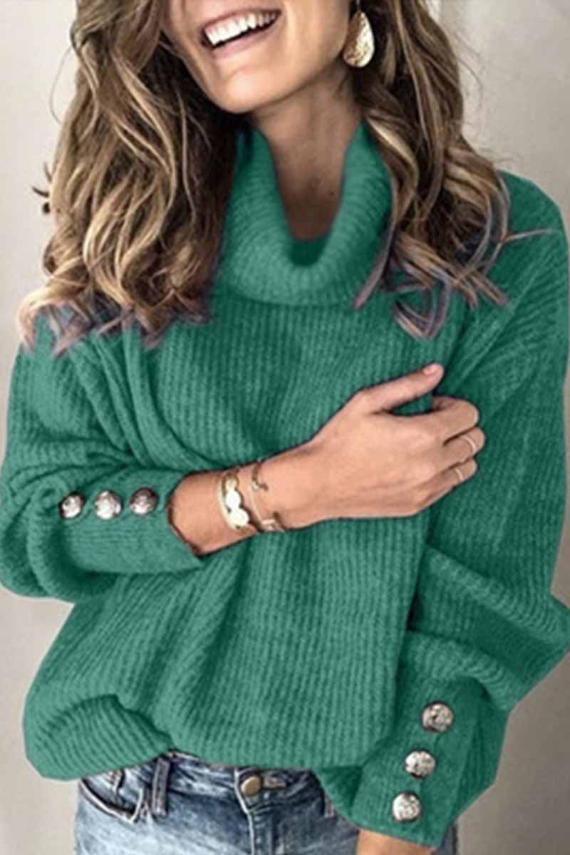 Classic Vintage Sweater with a Flattering Fit